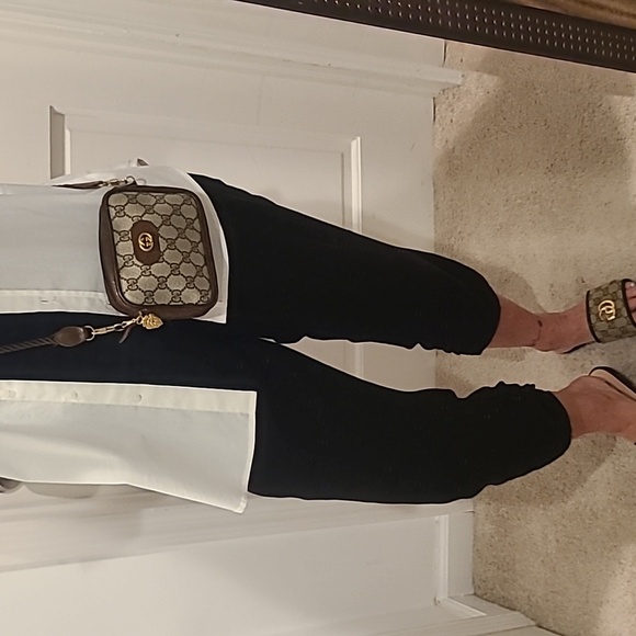 GUCCI ULTRA RARE VINTAGE LATE 1960’S GG COATED CANVAS CROSS BODY POUCH BAG - Picture 17 of 17